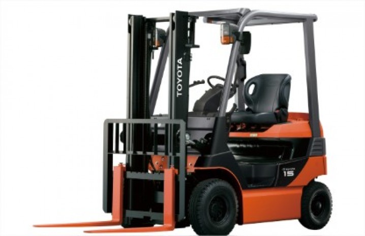 OPERADOR EMPILHADEIRA